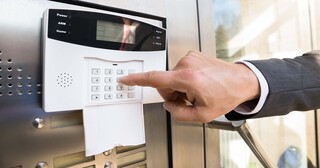 Установка охранной сигнализации в офисе в Мирном от Видео — цена от 3740 руб., сигнализация в офисе под ключ
