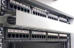 Видеодомофоны с установкой Мирный